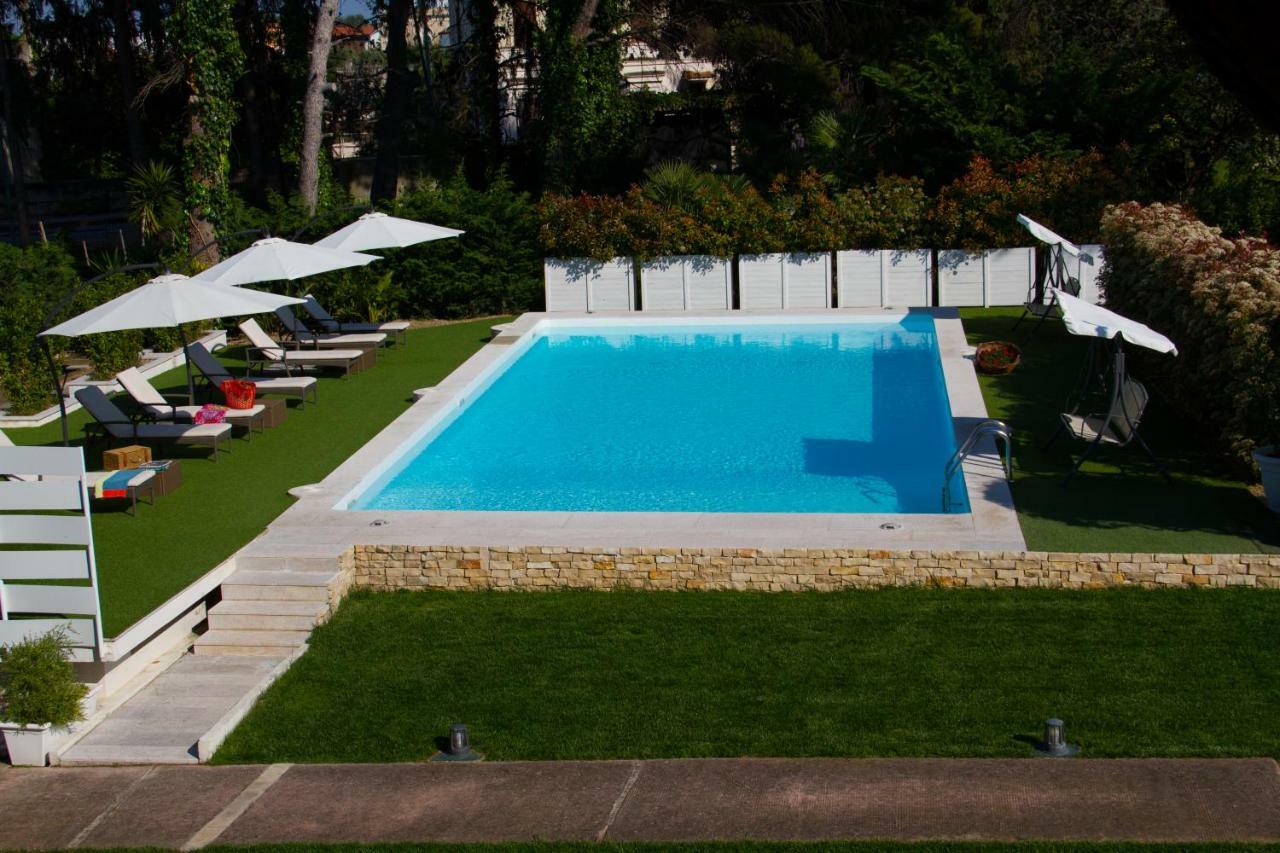 Bed and Breakfast Le Duchesse Trani Exterior foto